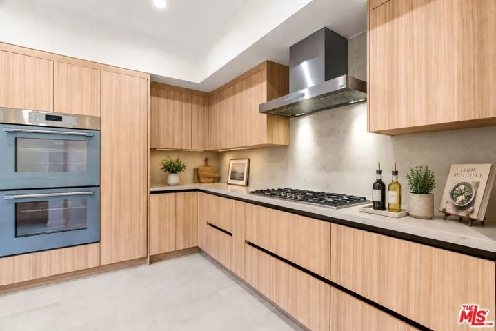 9921 Durant Drive 1, Beverly Hills, California 90212