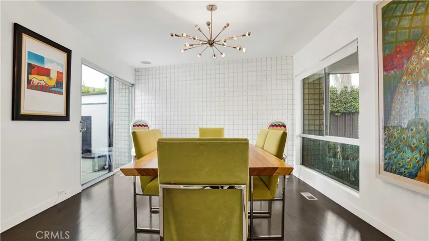 2000 Nautilus Lane, Newport Beach, California 92660
