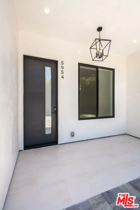 5954 Simpson Avenue, Valley Village, California 91607 — photo 4