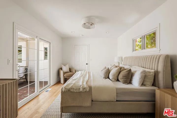 8316 Westlawn Avenue, Los Angeles, California 90045