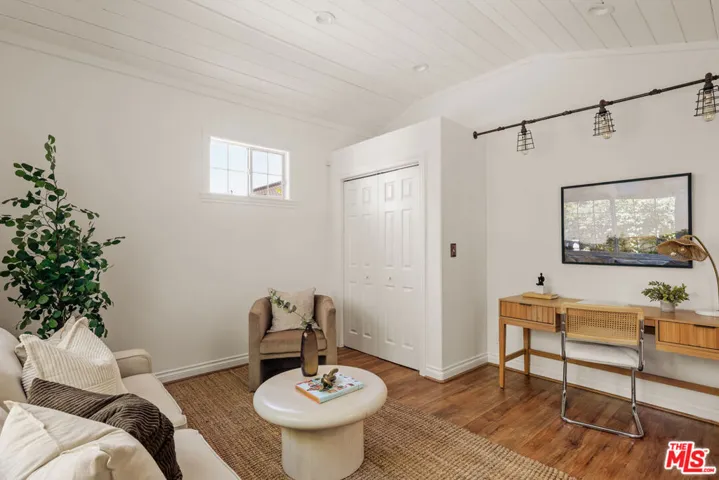 8316 Westlawn Avenue, Los Angeles, California 90045