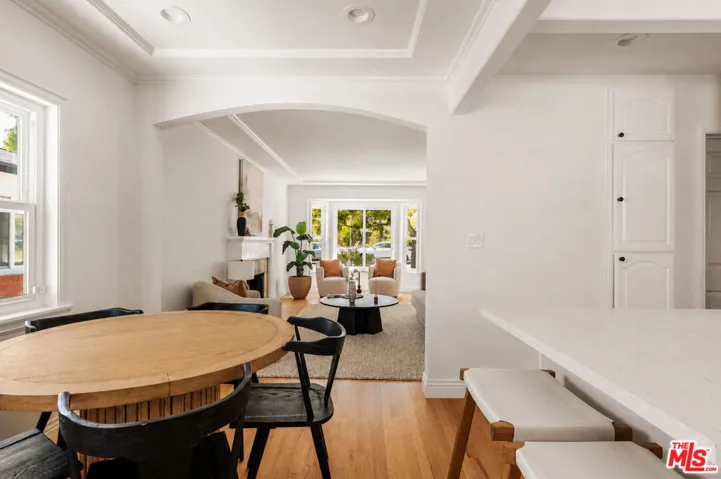 8316 Westlawn Avenue, Los Angeles, California 90045