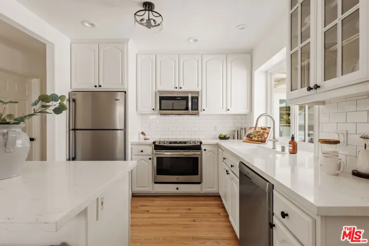 8316 Westlawn Avenue, Los Angeles, California 90045