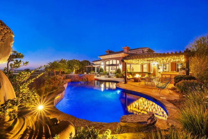 6539 Mesa Norte Dr., San Diego, California 92130