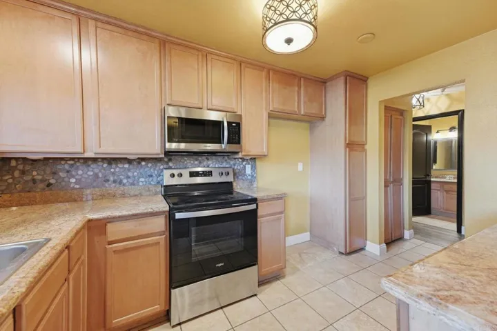 615 Fredricks Avenue 89, Oceanside, California 92058