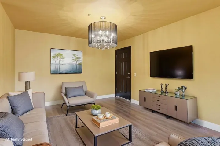 615 Fredricks Avenue 89, Oceanside, California 92058