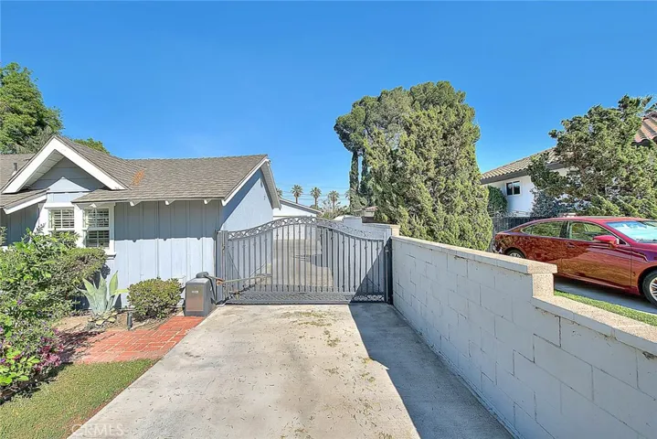 1429 Garretson, Corona, California 92879