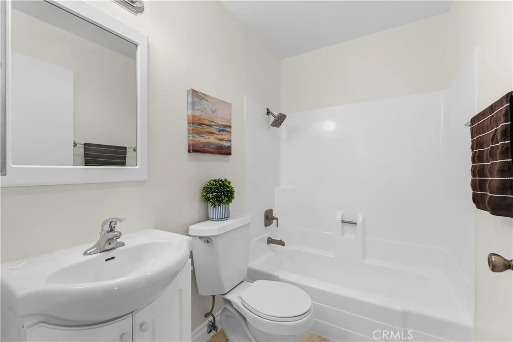 Secondary Bath
