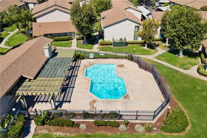 23282 Orange, Lake Forest, California 92630
