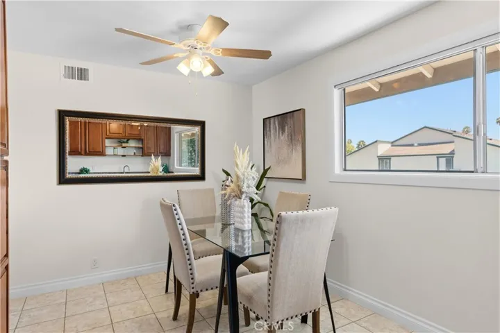 23282 Orange, Lake Forest, California 92630
