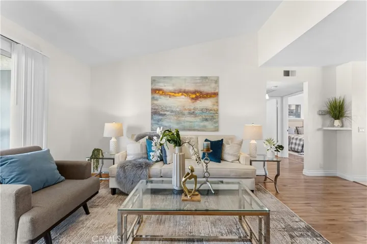 23282 Orange, Lake Forest, California 92630