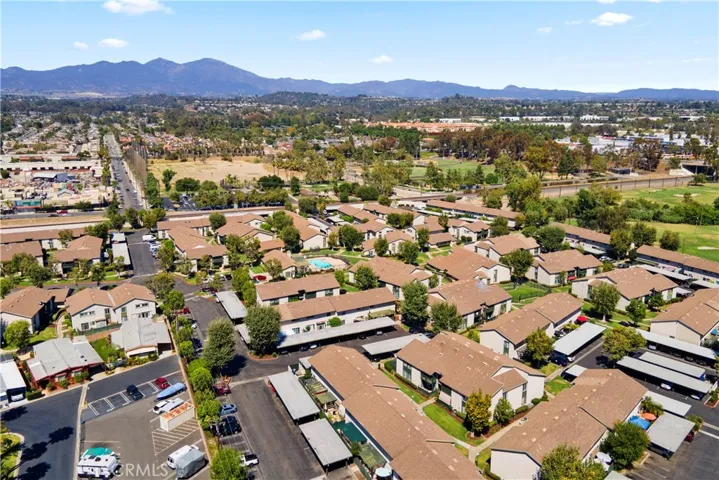 23282 Orange, Lake Forest, California 92630