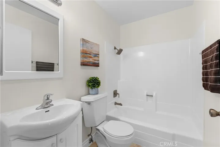 Secondary Bath