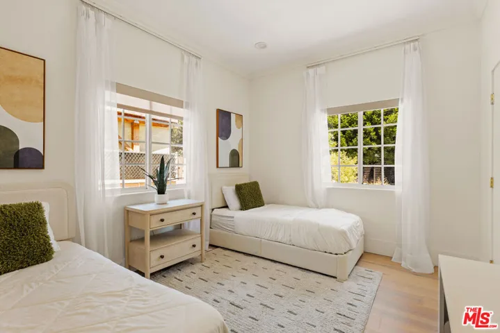 5845 W 74th Street, Los Angeles, California 90045