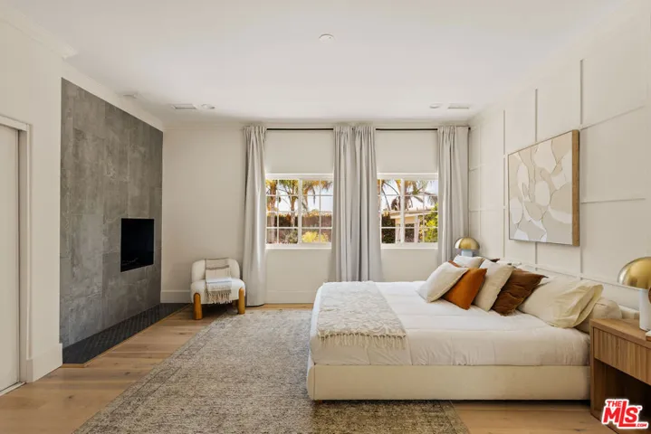 5845 W 74th Street, Los Angeles, California 90045