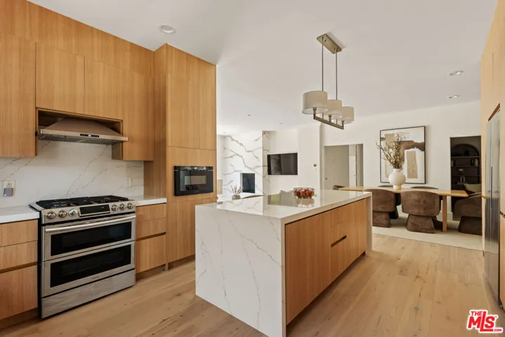 5845 W 74th Street, Los Angeles, California 90045