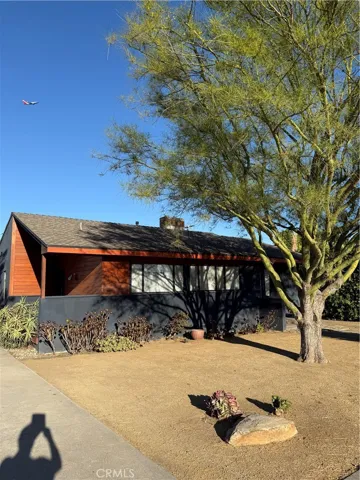 6230 Denny Avenue, North Hollywood, California 91606