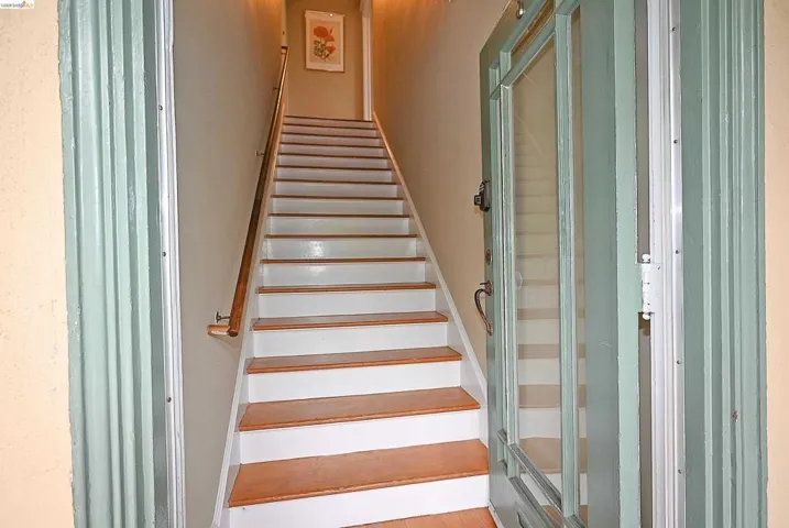 Leading to your lovely Condo.