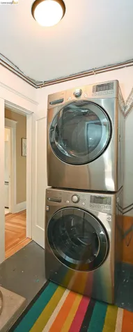 In unit Washer & Dryer
