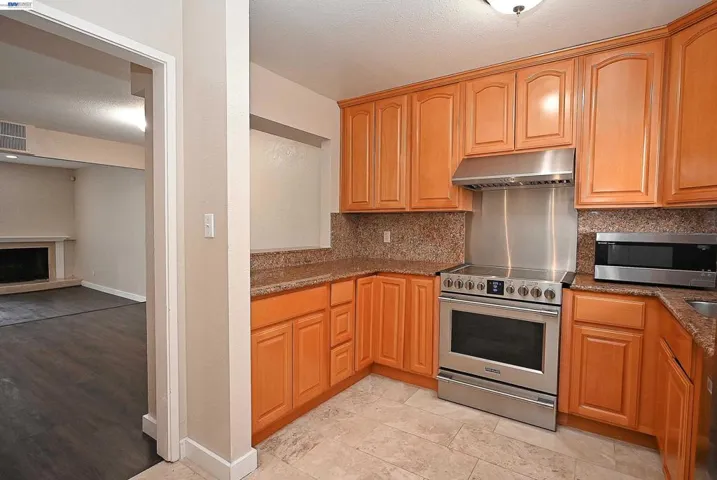 17994 Azalea Rd., Hayward, California 94541-4609