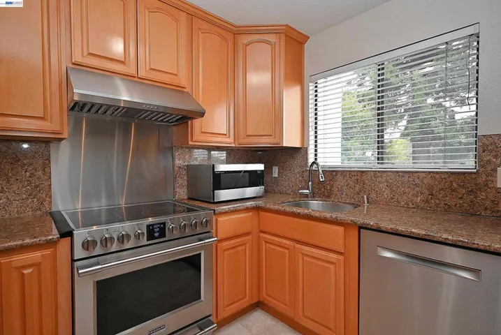 17994 Azalea Rd., Hayward, California 94541-4609