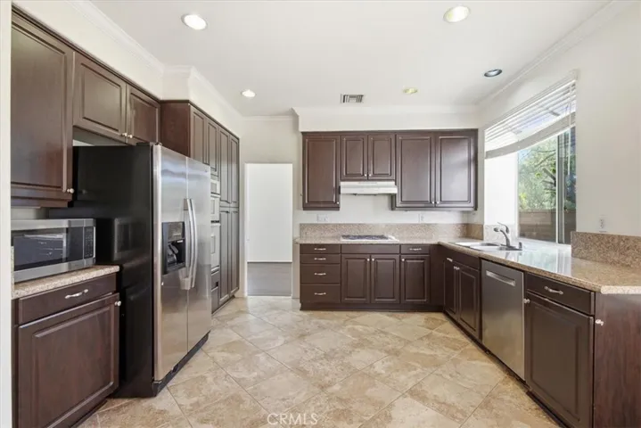 5199 Carmento Drive, Oak Park, California 91377
