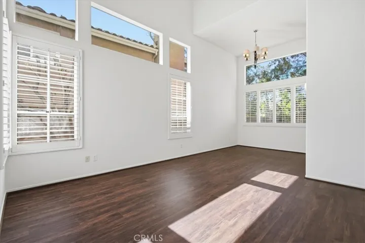 5199 Carmento Drive, Oak Park, California 91377