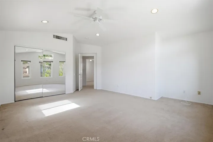 5199 Carmento Drive, Oak Park, California 91377