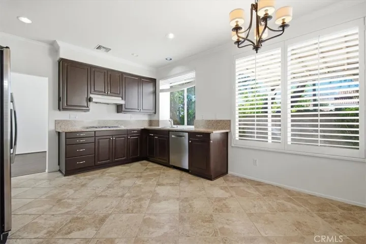 5199 Carmento Drive, Oak Park, California 91377