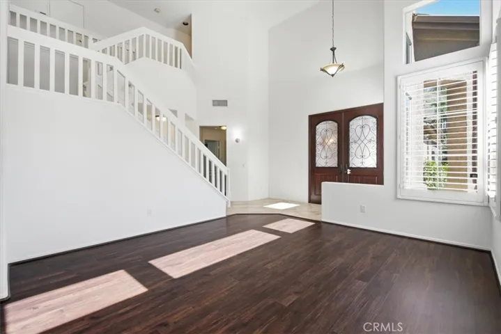 5199 Carmento Drive, Oak Park, California 91377