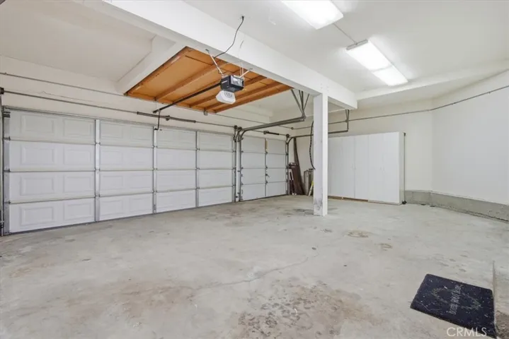 5199 Carmento Drive, Oak Park, California 91377