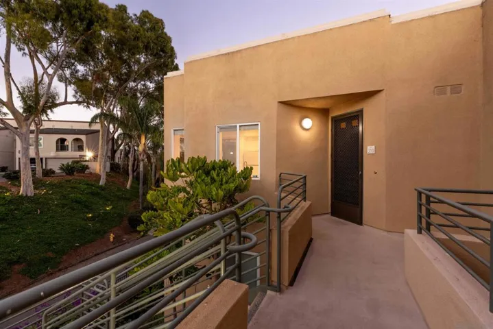 817 Kalpati Cir 310, Carlsbad, California 92008