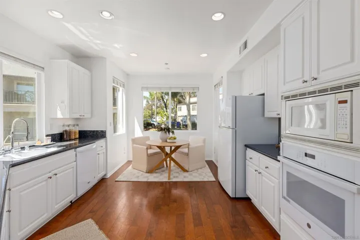 817 Kalpati Cir 310, Carlsbad, California 92008