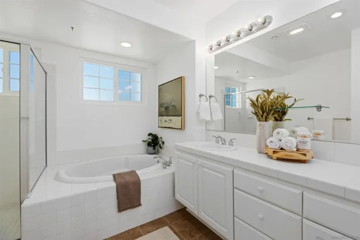 817 Kalpati Cir 310, Carlsbad, California 92008