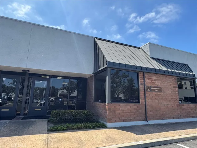 301 N Rampart Street C, Orange, California 92868