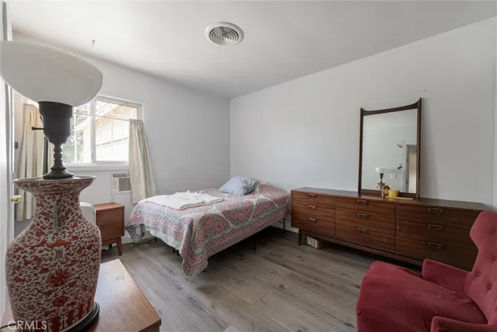 5790 Bucknell Avenue, North Hollywood, California 91607