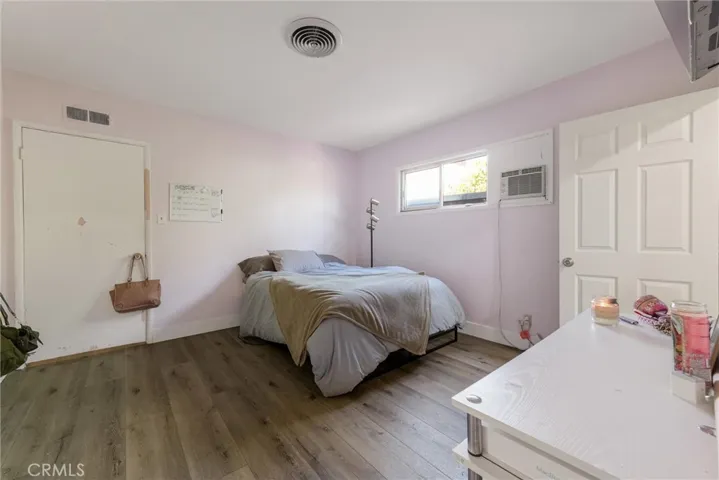 5790 Bucknell Avenue, North Hollywood, California 91607