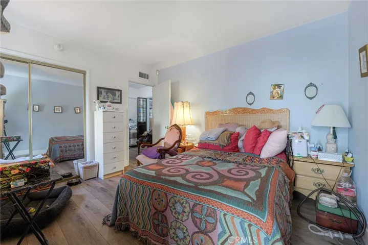 5790 Bucknell Avenue, North Hollywood, California 91607