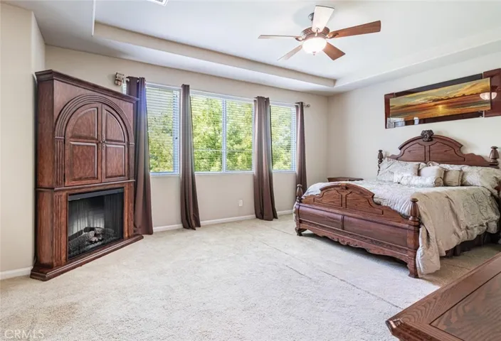 Expansive Primary Retreat!