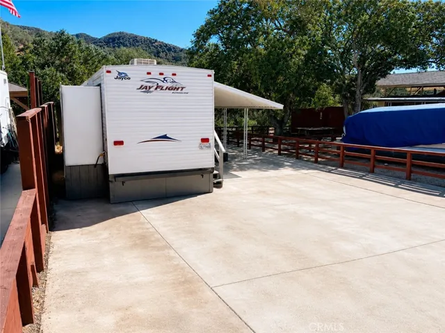 2296 Big Bear Lane, Paso Robles, California 93446