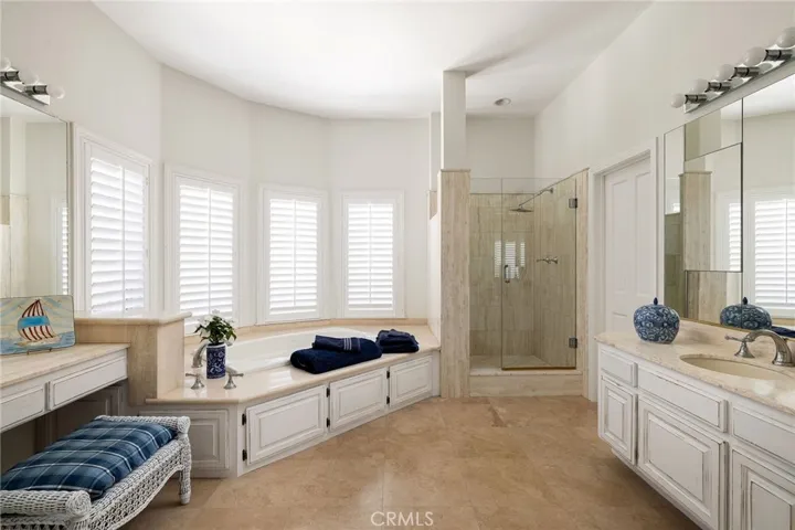 27 Los Monteros Drive, Dana Point, California 92629