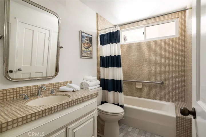 27 Los Monteros Drive, Dana Point, California 92629