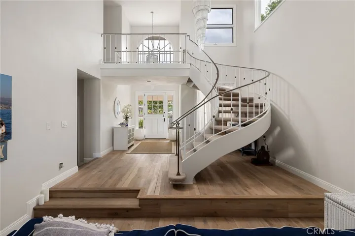 27 Los Monteros Drive, Dana Point, California 92629