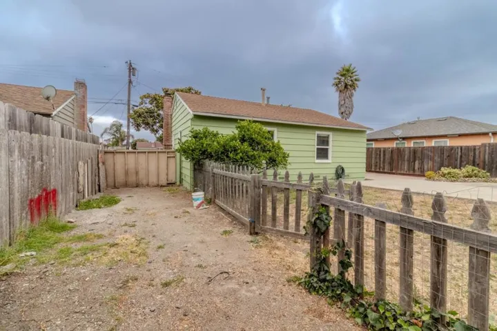 111 Mayfair Drive, Salinas, California 93905