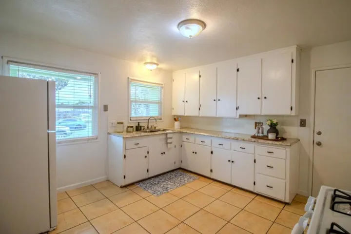 111 Mayfair Drive, Salinas, California 93905