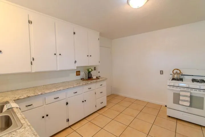 111 Mayfair Drive, Salinas, California 93905
