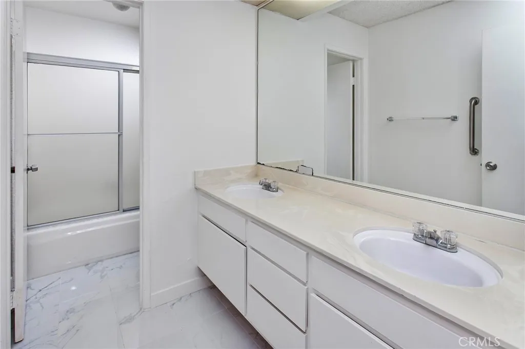 Remodeled guest bath.