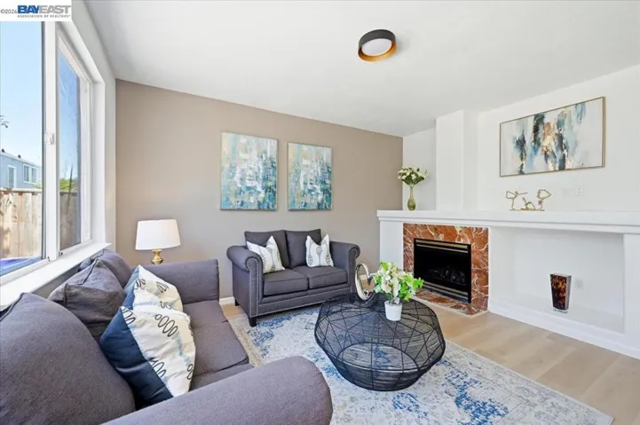 112 Ridgepoint Ct, Hercules, California 94547