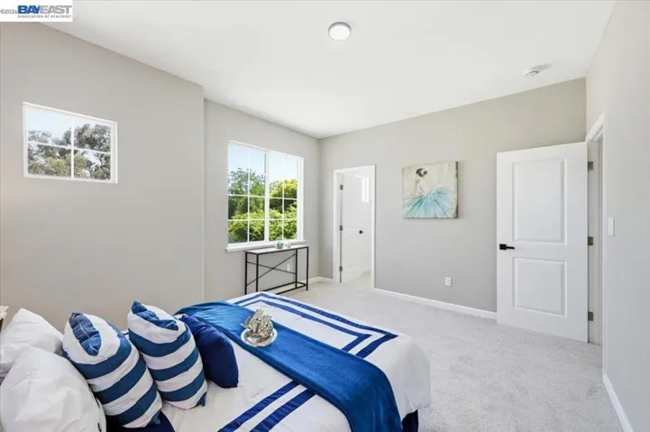 112 Ridgepoint Ct, Hercules, California 94547