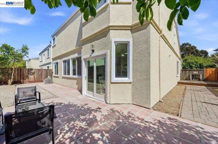 112 Ridgepoint Ct, Hercules, California 94547